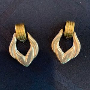 Clip earrings